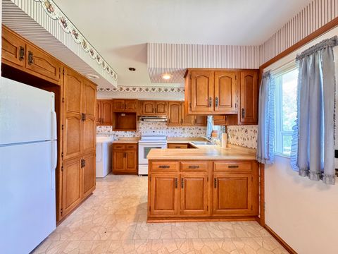 Tiny photo for 1203 4th Avenue, Dixon, IL 61021 (MLS # 12667553)