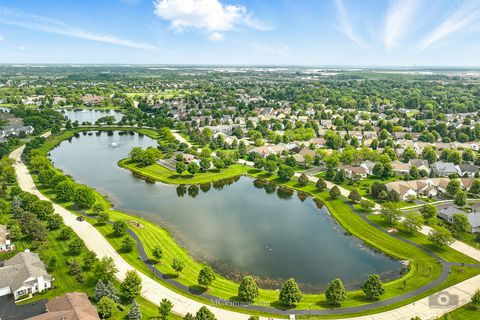 Tiny photo for 16243 Tomahawk Lake Court, Crest Hill, IL 60403 (MLS # 12616440)