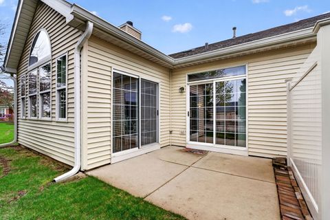 Tiny photo for 16243 Tomahawk Lake Court, Crest Hill, IL 60403 (MLS # 12616440)