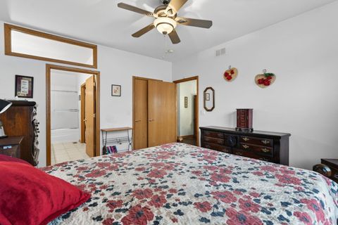 Tiny photo for 16243 Tomahawk Lake Court, Crest Hill, IL 60403 (MLS # 12616440)