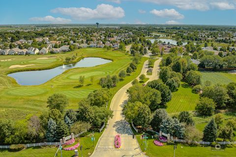 Tiny photo for 16243 Tomahawk Lake Court, Crest Hill, IL 60403 (MLS # 12616440)