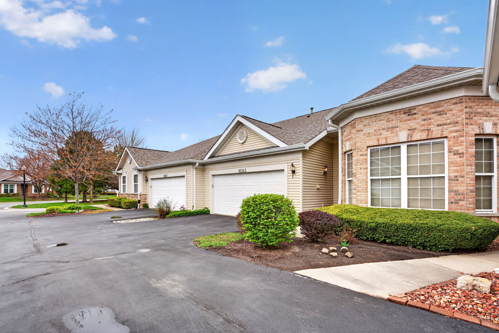 16243 Tomahawk Lake Court