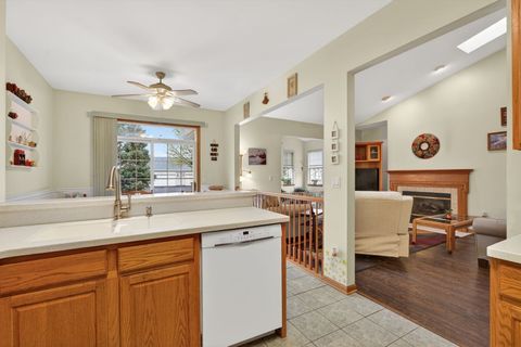 Tiny photo for 16243 Tomahawk Lake Court, Crest Hill, IL 60403 (MLS # 12616440)