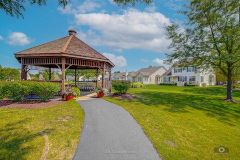 Tiny photo for 16243 Tomahawk Lake Court, Crest Hill, IL 60403 (MLS # 12616440)