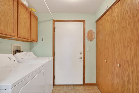 Tiny photo for 16243 Tomahawk Lake Court, Crest Hill, IL 60403 (MLS # 12616440)