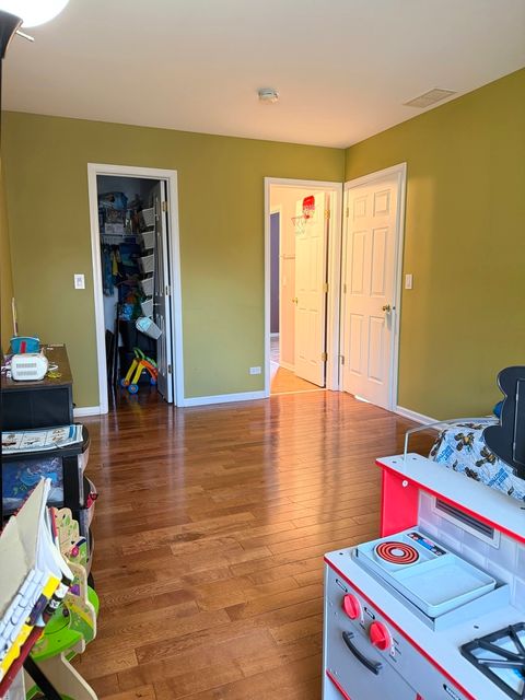 Tiny photo for 1820 CRENSHAW Circle #1820, Vernon Hills, IL 60061 (MLS # 12622372)