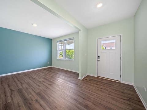 Tiny photo for 759 Kentshire Circle, Elgin, IL 60124 (MLS # 12688626)