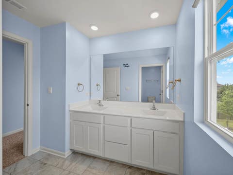 Tiny photo for 759 Kentshire Circle, Elgin, IL 60124 (MLS # 12688626)