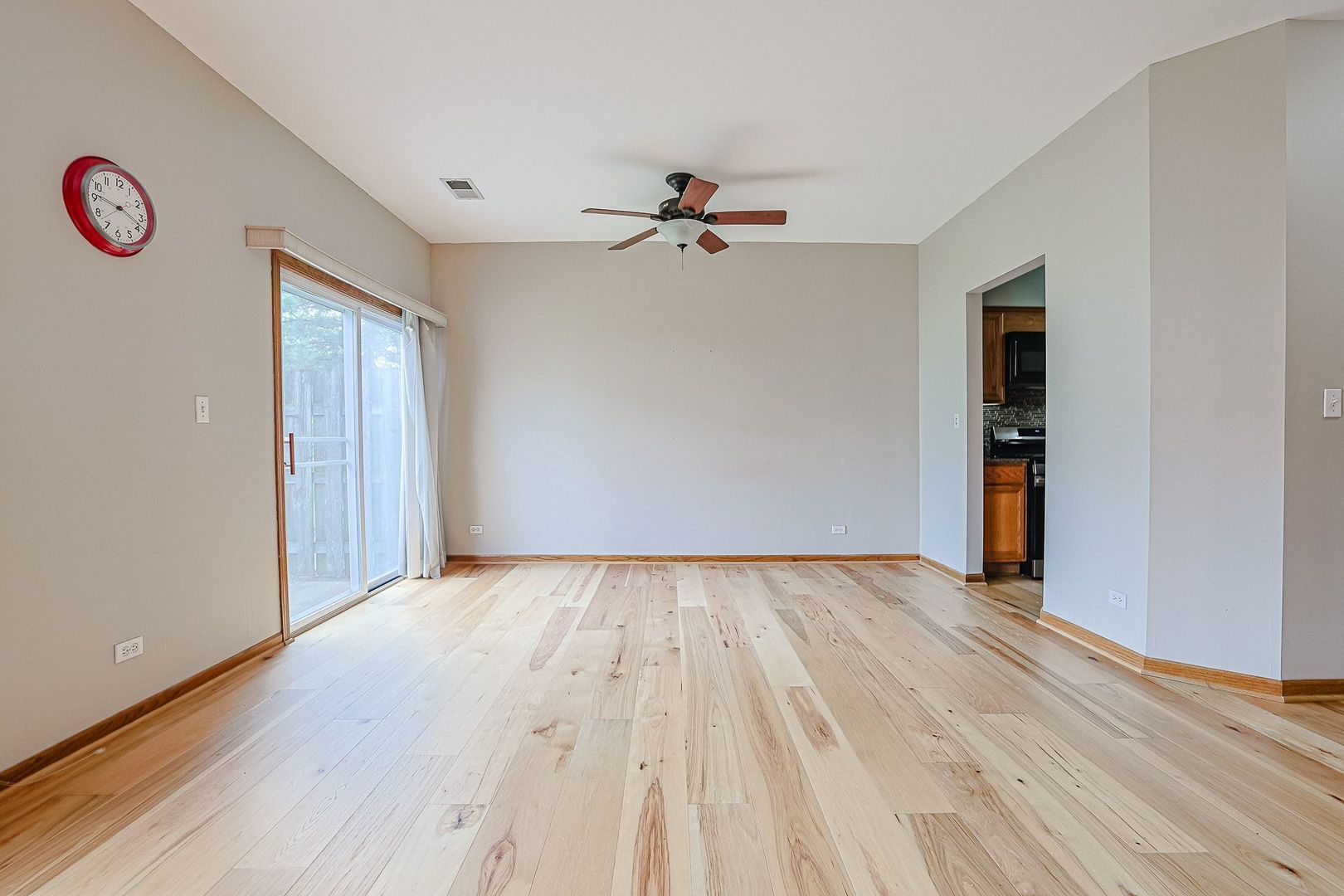2815 POWELL Court 2815
