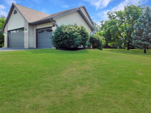 Tiny photo for 6707 Queenanns Way, South Beloit, IL 61080 (MLS # 12718769)