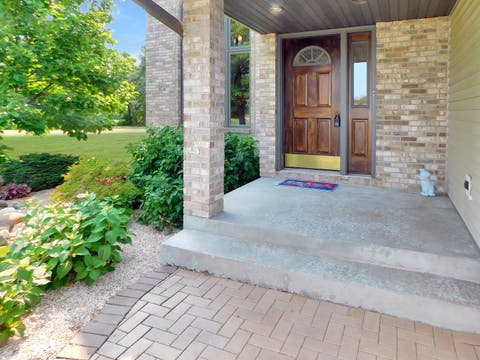 Tiny photo for 6707 Queenanns Way, South Beloit, IL 61080 (MLS # 12718769)