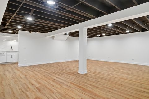 Tiny photo for 1237 N Ridge Avenue, Arlington Heights, IL 60004 (MLS # 12519978)