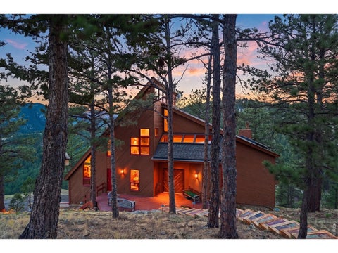 Photo of 3367 Sunshine Canyon Drive, Boulder, CO 80302 (MLS # 12762887)