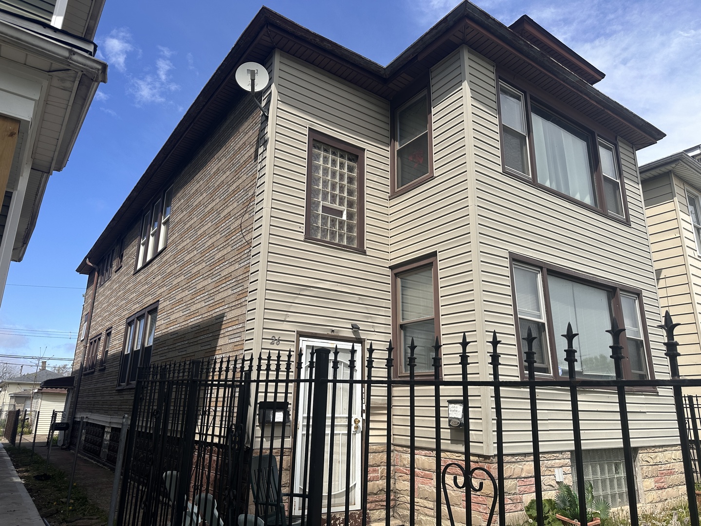 26 E 101st Place