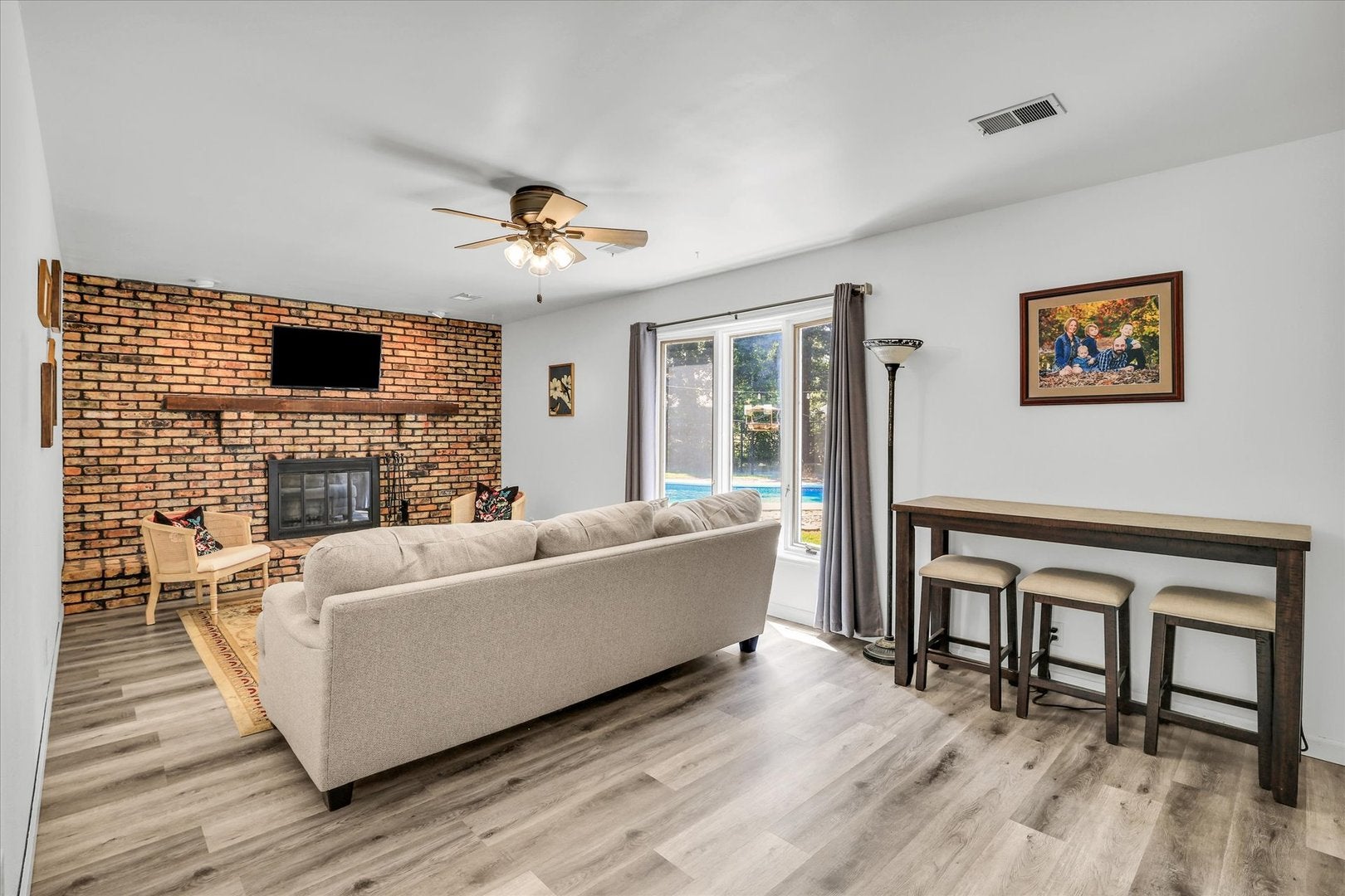 715 Cortez Drive