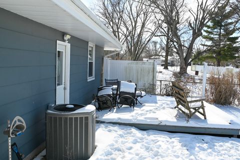 Tiny photo for 196 S Henning Road, Danville, IL 61832 (MLS # 12558216)