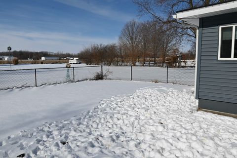 Tiny photo for 196 S Henning Road, Danville, IL 61832 (MLS # 12558216)