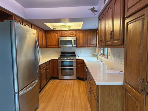 Tiny photo for 530 W 6th Street, Hinsdale, IL 60521 (MLS # 12498853)