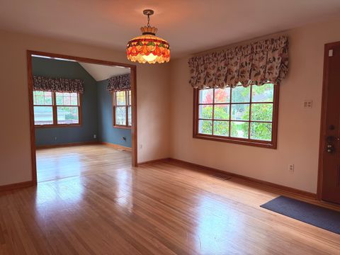 Tiny photo for 530 W 6th Street, Hinsdale, IL 60521 (MLS # 12498853)