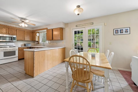 Tiny photo for 417 Taubert Avenue, Batavia, IL 60510 (MLS # 12671511)
