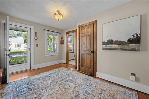 Tiny photo for 316 Locust Street, Batavia, IL 60510 (MLS # 12503726)