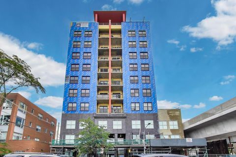 Photo of 1122 W Catalpa Avenue #703, Chicago, IL 60640 (MLS # 12544116)