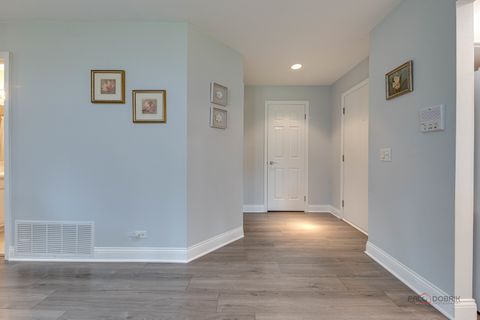 Tiny photo for 136 Wolcott Court #O2, Schaumburg, IL 60193 (MLS # 12643755)