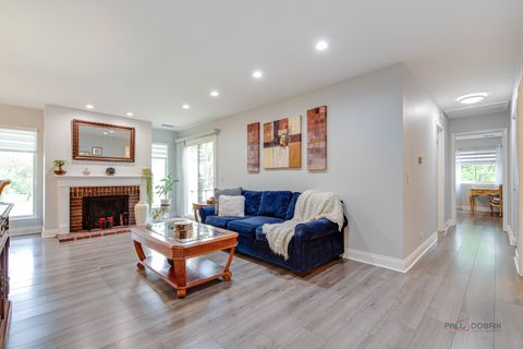 Tiny photo for 136 Wolcott Court #O2, Schaumburg, IL 60193 (MLS # 12643755)