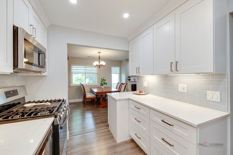Tiny photo for 136 Wolcott Court #O2, Schaumburg, IL 60193 (MLS # 12643755)