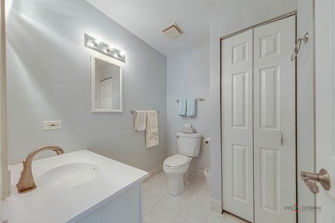 Tiny photo for 136 Wolcott Court #O2, Schaumburg, IL 60193 (MLS # 12643755)