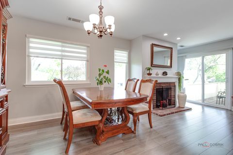 Tiny photo for 136 Wolcott Court #O2, Schaumburg, IL 60193 (MLS # 12643755)