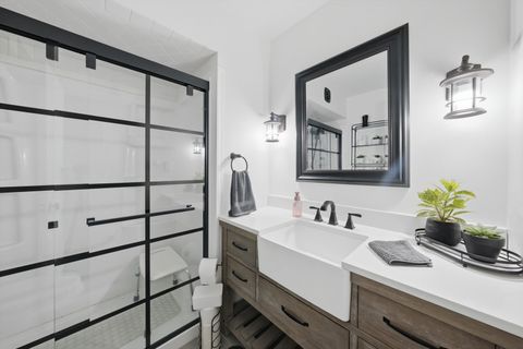 Tiny photo for 10332 S Pulaski Road #107, Oak Lawn, IL 60453 (MLS # 12710868)