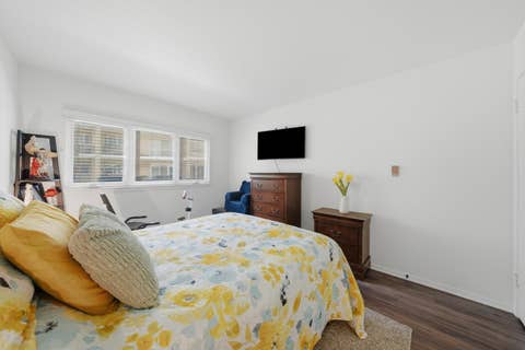Tiny photo for 10332 S Pulaski Road #107, Oak Lawn, IL 60453 (MLS # 12710868)