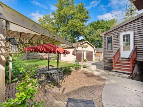 Tiny photo for 3510 Rosemear Avenue, Brookfield, IL 60513 (MLS # 12754820)