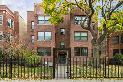 Photo of 4429 N Beacon Street #2, Chicago, IL 60640 (MLS # 12520525)