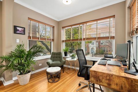 Tiny photo for 4429 N Beacon Street #2, Chicago, IL 60640 (MLS # 12520525)