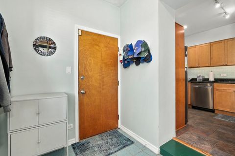 Tiny photo for 4429 N Beacon Street #2, Chicago, IL 60640 (MLS # 12520525)