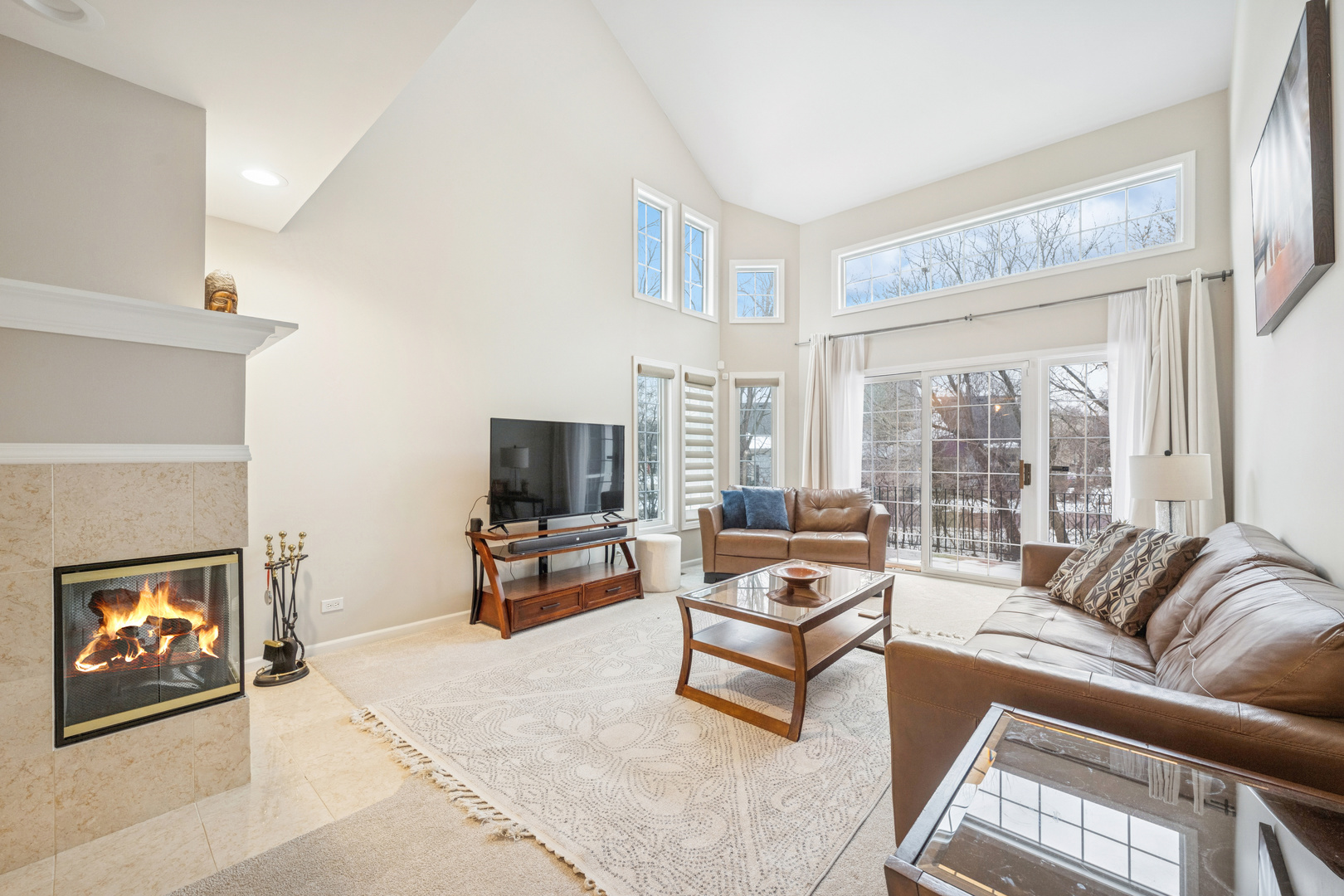 1053 N Glenview Court