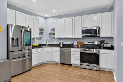 Tiny photo for 547 Bobby Ann Court, Roselle, IL 60172 (MLS # 12725473)