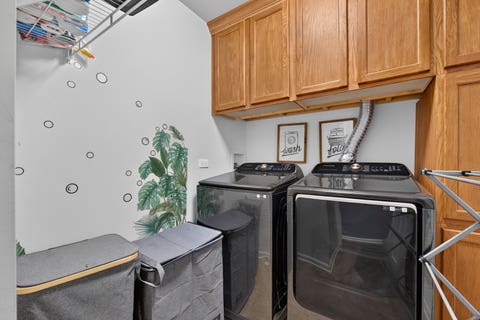Tiny photo for 547 Bobby Ann Court, Roselle, IL 60172 (MLS # 12725473)