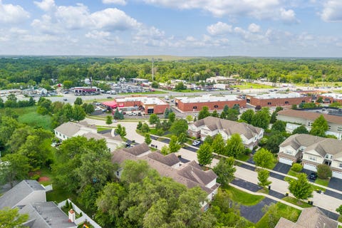 Tiny photo for 547 Bobby Ann Court, Roselle, IL 60172 (MLS # 12725473)