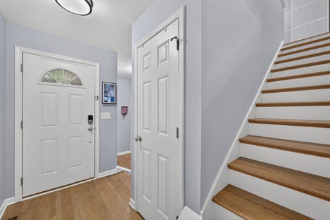 Tiny photo for 547 Bobby Ann Court, Roselle, IL 60172 (MLS # 12725473)