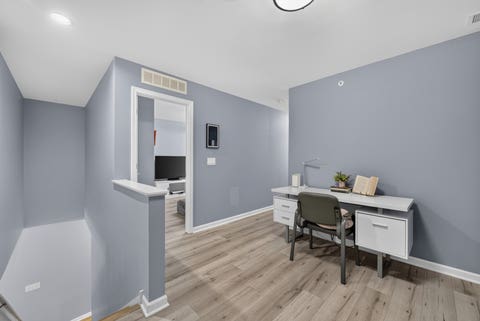 Tiny photo for 547 Bobby Ann Court, Roselle, IL 60172 (MLS # 12725473)