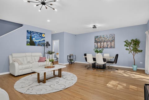Tiny photo for 547 Bobby Ann Court, Roselle, IL 60172 (MLS # 12725473)
