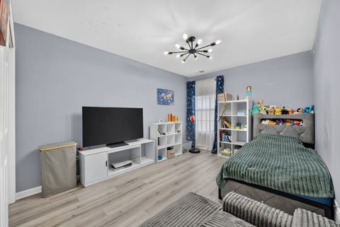 Tiny photo for 547 Bobby Ann Court, Roselle, IL 60172 (MLS # 12725473)