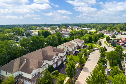 Tiny photo for 547 Bobby Ann Court, Roselle, IL 60172 (MLS # 12725473)