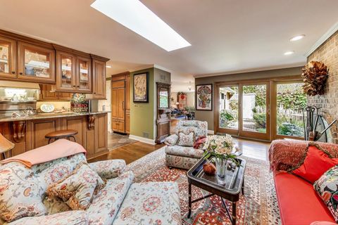 Tiny photo for 1 Foxcroft On Auburn, Rolling Meadows, IL 60008 (MLS # 12489085)