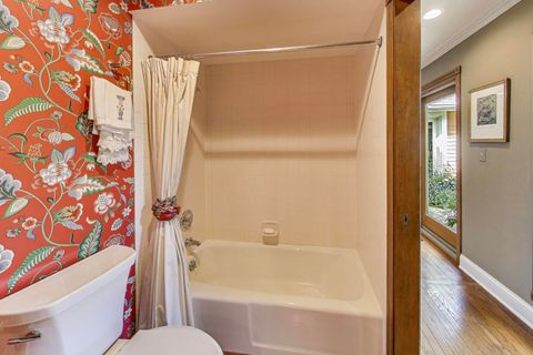 Tiny photo for 1 Foxcroft On Auburn, Rolling Meadows, IL 60008 (MLS # 12489085)