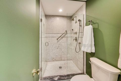 Tiny photo for 1 Foxcroft On Auburn, Rolling Meadows, IL 60008 (MLS # 12489085)