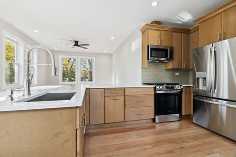 Tiny photo for 302 Hughes Avenue, Lockport, IL 60441 (MLS # 12528696)